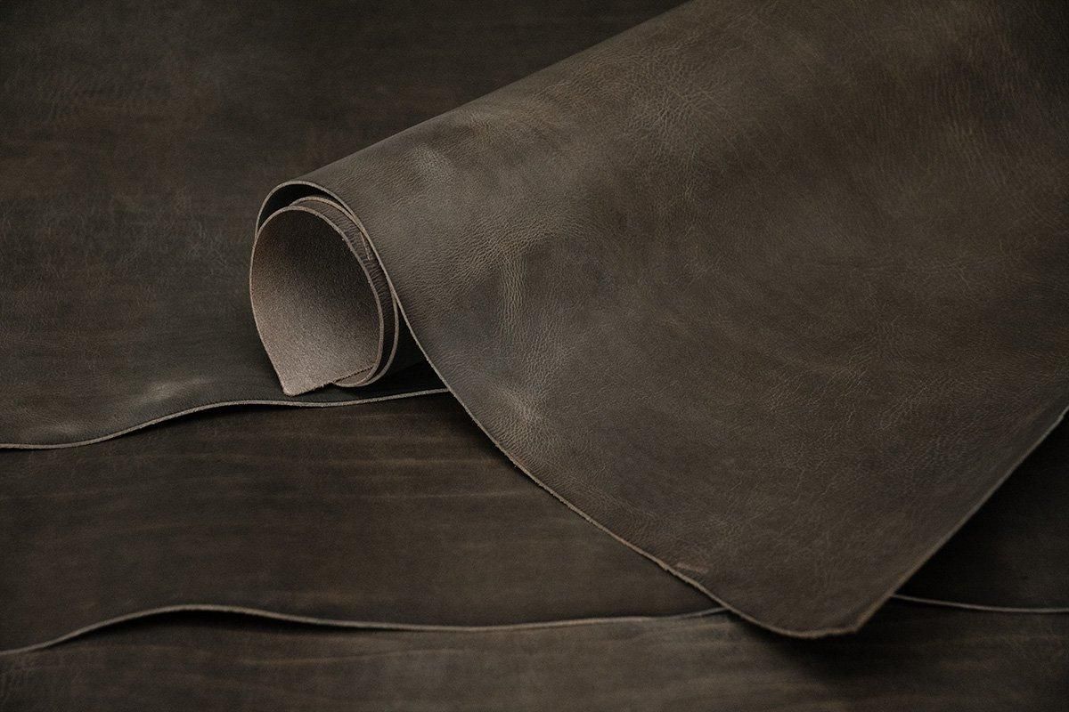 Azzurra社製『AMAZZONIA / アマゾニア』#AZ-16 グレー | 革の