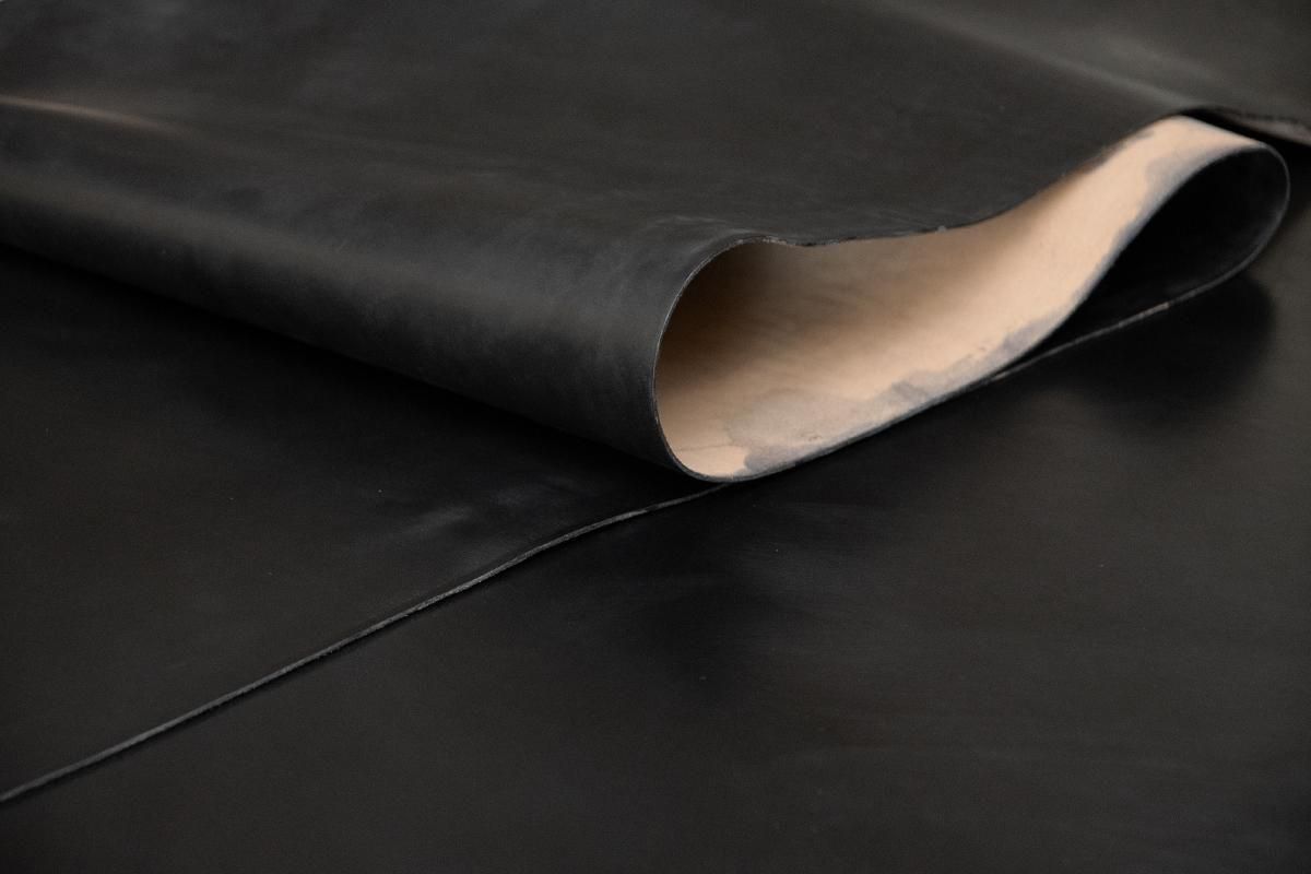 HORWEEN社『CHROMEXCEL®︎ / クロムエクセル』ブラック | カワムラ