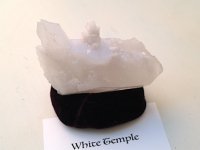 ホワイトテンプル・白い聖堂™（アーカンソー白水晶）原石 306gドルフィン（貫入）レコードキーパー＆セルフヒールド