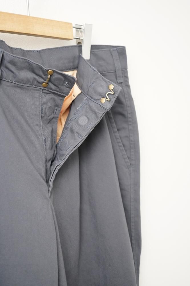 O- N.N.Z CHINOS -FADE-