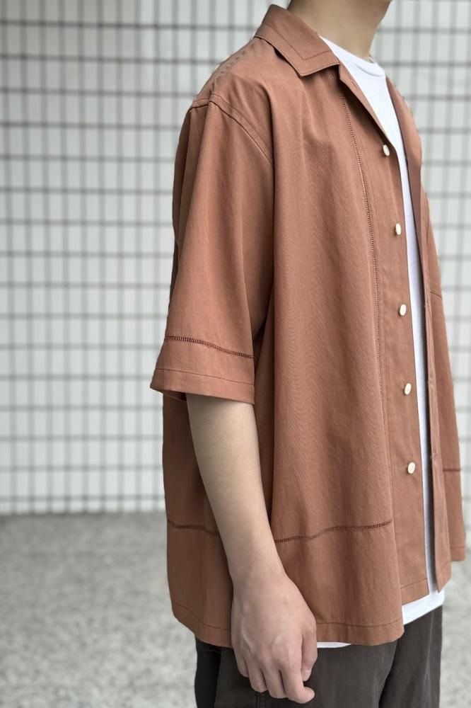 EMBROIDERY OPEN COLLAR SHIRT(BRICK) - H-L