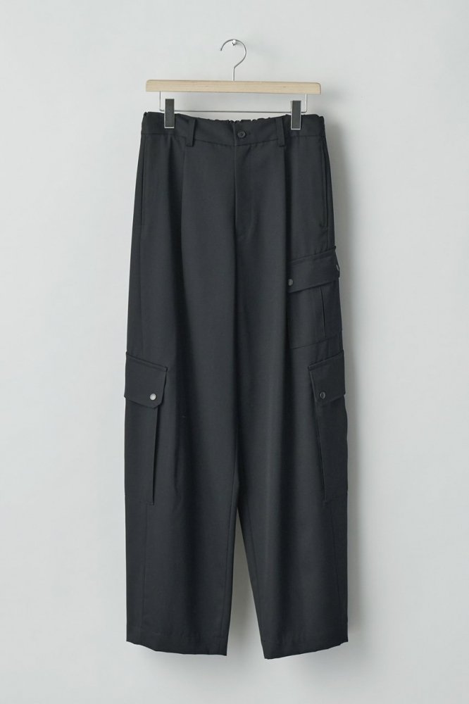 CARGO POCKET WIDE EASY TROUSERS(BLACK)
