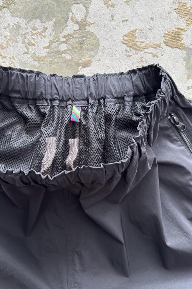 イズネスTECHNICAL VENTILATION SHORTS BLACK M TECHNICAL VENTILATION SHORTS | is-ness(イズネス) / パンツ