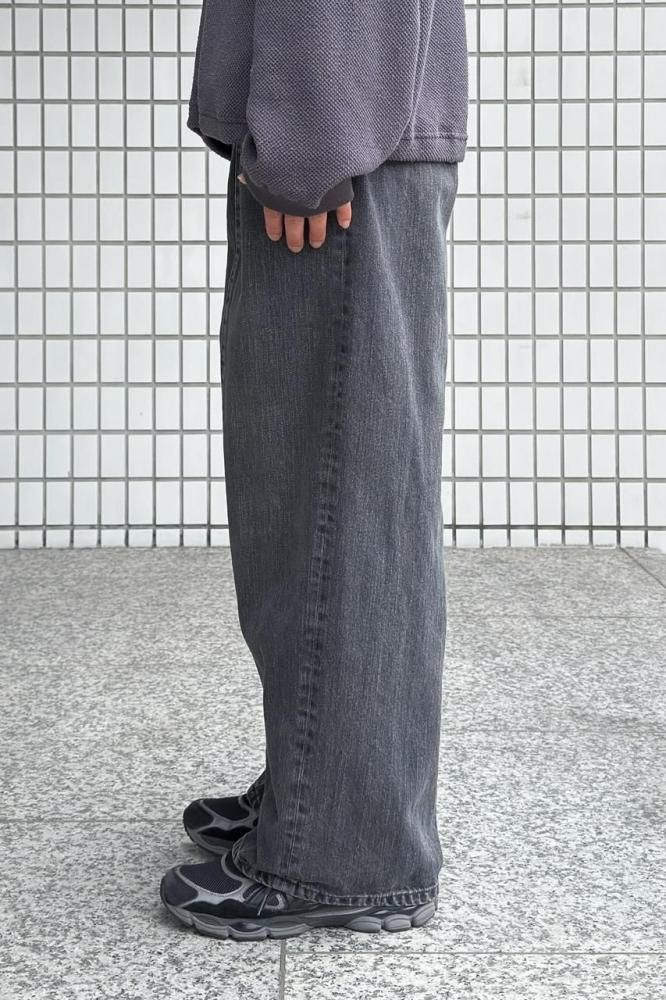 BLEACHED DENIM WIDE-LEG BUGGY PANTS(BLACK) - H-L