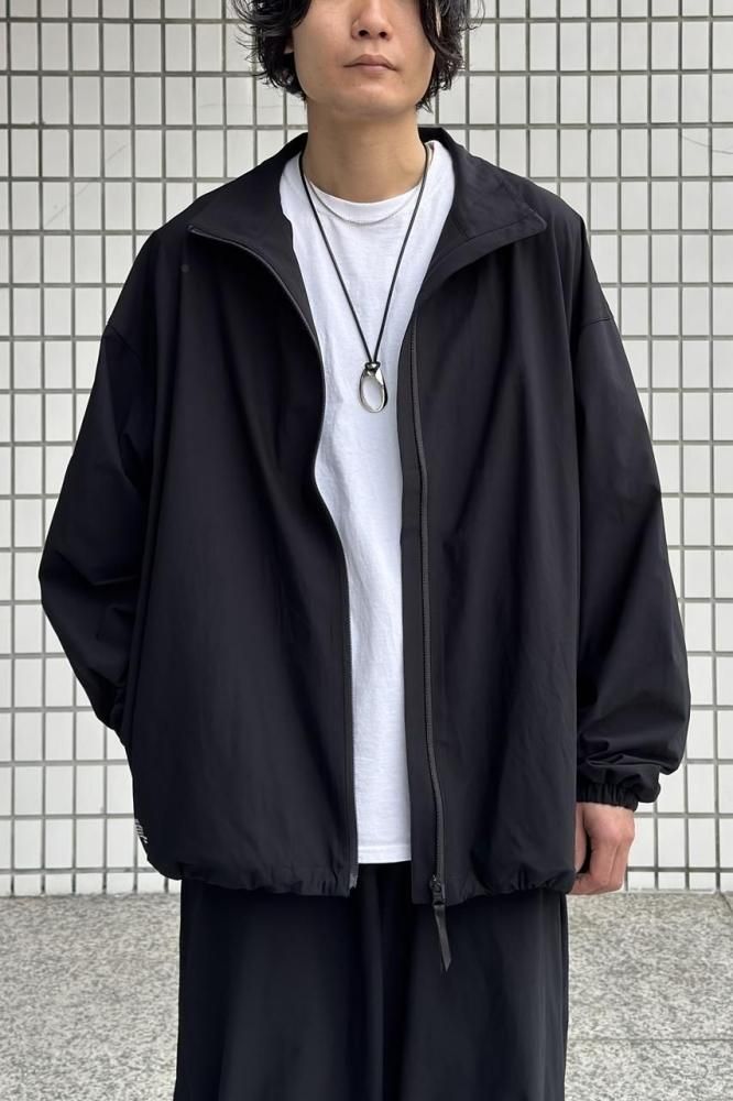 M size】4/12発売 CORPORATE TRACK SUIT 上のみ