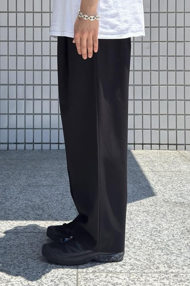 スーツ ORGANIC COTTON DOUBLE PLEATED TROUSERS ORGANIC COTTON GABARDINE DOUBLE PLEATED EASY TROUSERS(BLACK