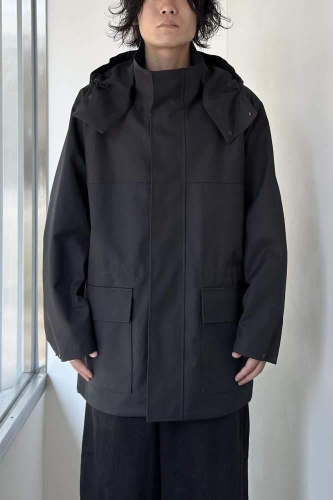 HIGH-DENSITY BONDED COTTON GABARDINE BLOUSON(DARK NAVY)