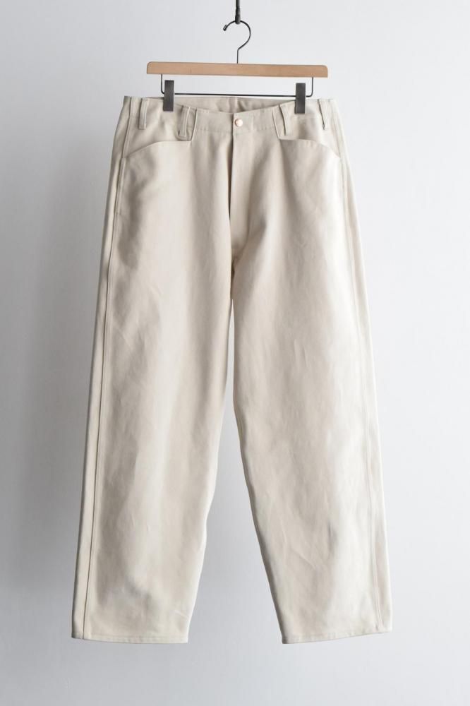åȥĥѥ(IVORY)