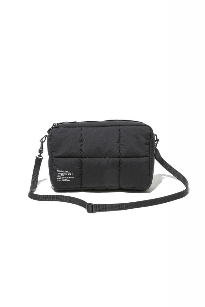 QUILTED CUBE BAG_M(BLACK)