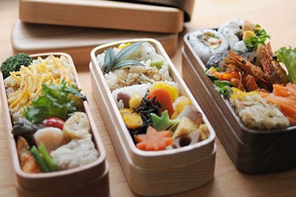 アメリカンブラックチェリーで作った弁当箱 アメリカンブラックチェリーで作った弁当箱