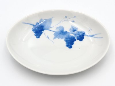 楕円皿 (青いブドウ3つ)
