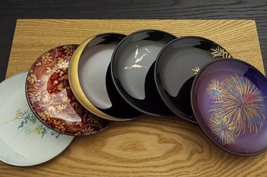 漆木皿 5枚セット 栗とブドウのデザイン　蒔絵　絵がわり 漆木皿 5枚セット 栗とブドウのデザイン 蒔絵 絵がわり