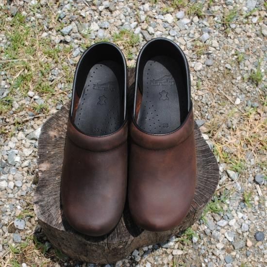 ダンスコ/Professiomal Oiled Antique Brown 35