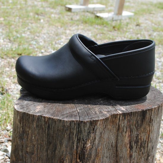 PROFESSIONAL Oiled カラー:ブラック | danskoの靴 ナチュラル服の通販 麻と木と・・・