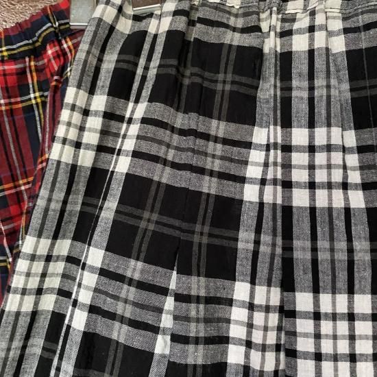 nous rendent heureux/ヌーランドオロー タータンチェックスカート