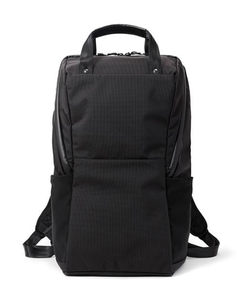 人気のおしゃれなメンズリュックは、ベルーフバゲージのURBAN COMMUTER BACKPACK 2 HA