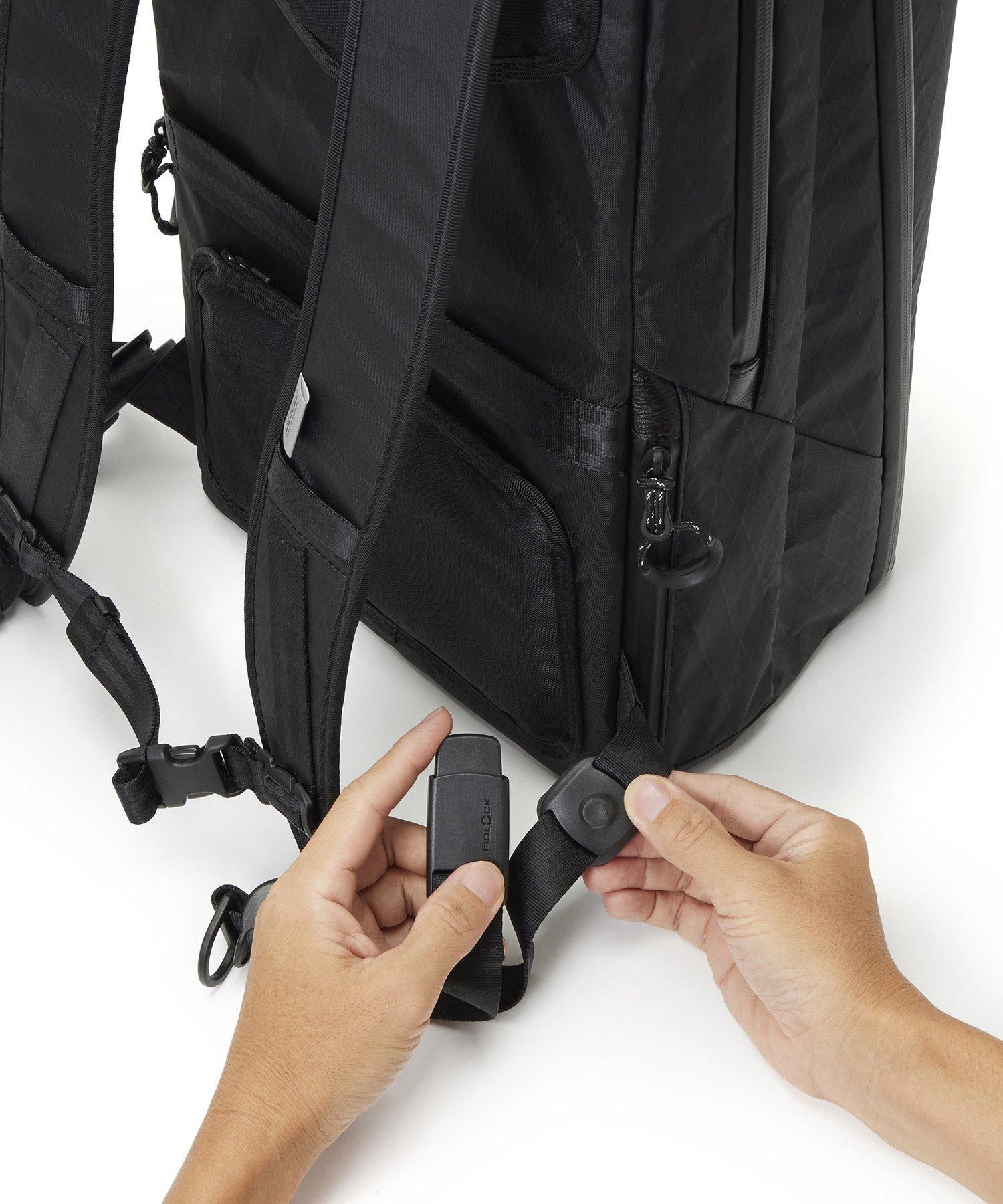 beruf baggage X-PAC 6.7\" ボディバッグ beruf baggage / ベルーフバゲージ】【GEARED】URBAN EXPLORER