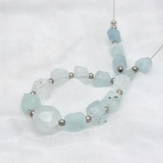 【新品未使用】beads balance アクアマリン　天然石パーツ アクアマリン - 完璧レシピのアクセサリーキット。インポートパーツ