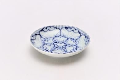 ☆そうた窯　染付花弁紋　3.5寸多用皿