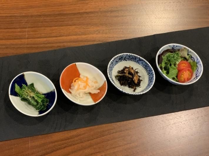 そうた窯 染付花弁紋 楕円小付