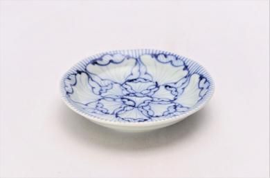 ☆そうた窯　染付花弁紋　3.5寸深皿