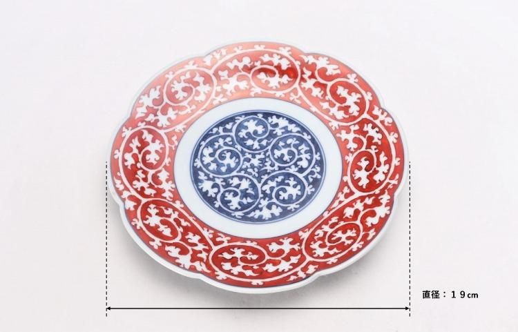 有田焼 李荘窯：染付鹿に紅葉文 輪花6寸皿☆ 有田焼 李荘窯：染付鹿に紅葉文 輪花6寸皿☆