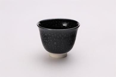 ☆真右ェ門窯　油滴天目(銀)　ぐい呑(中)(木箱付)