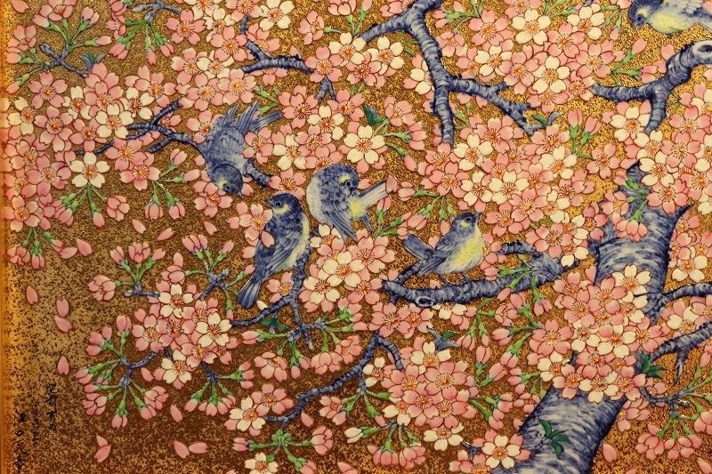 □金龍窯 金彩桜花鳥六ツ切陶額 - 有田焼の通販サイト 丸兄商社