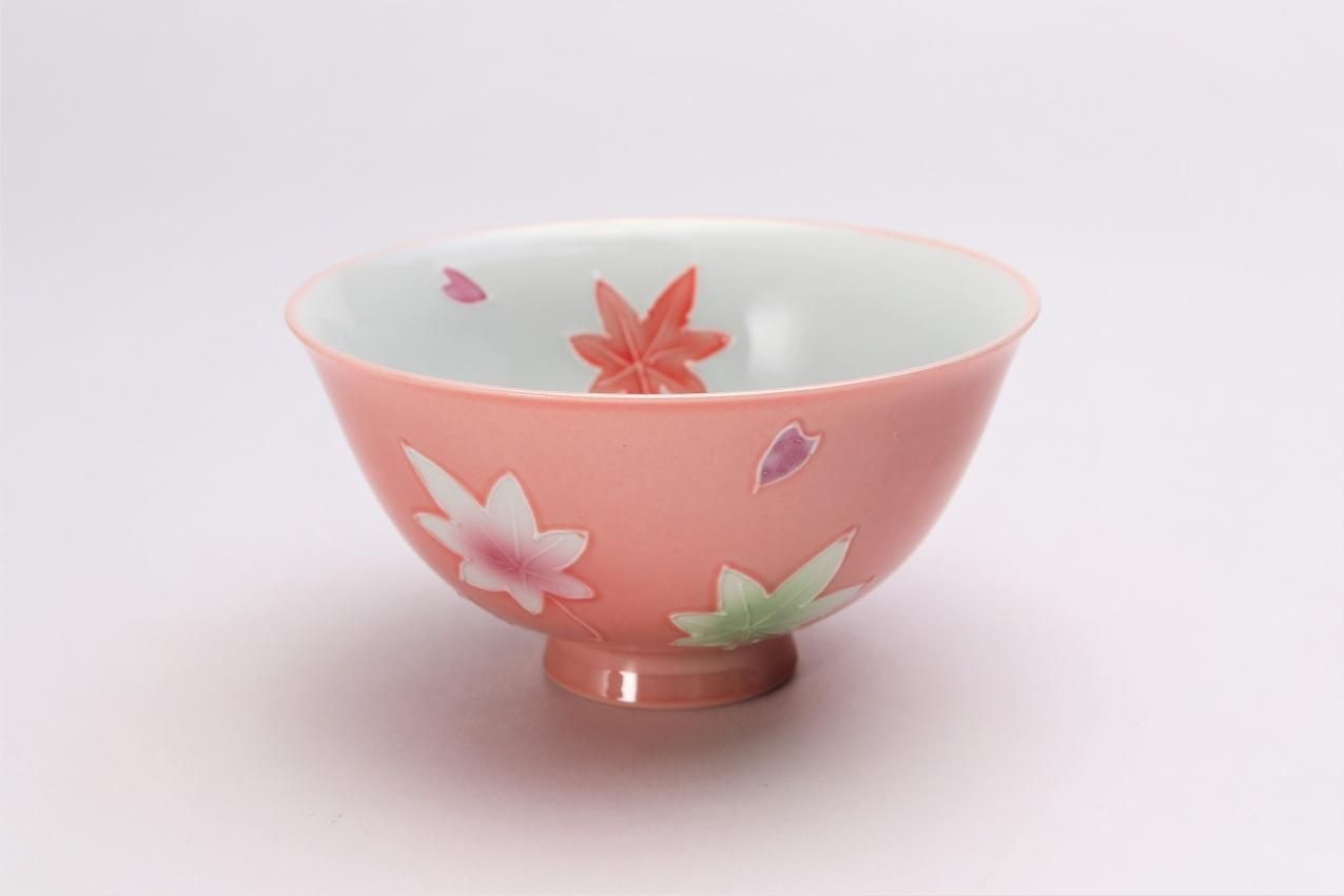 ☆楽々シリーズ　ピンク春秋　茶碗(中)　(化粧箱入り)