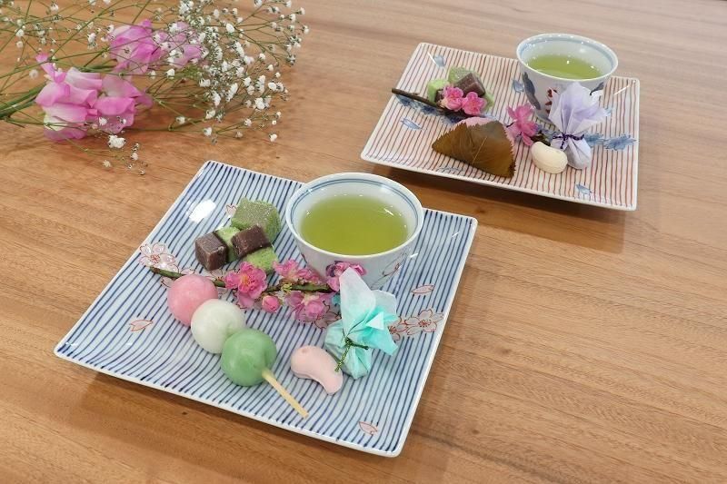 そうた窯 染付呉須十草桜 6寸正角皿