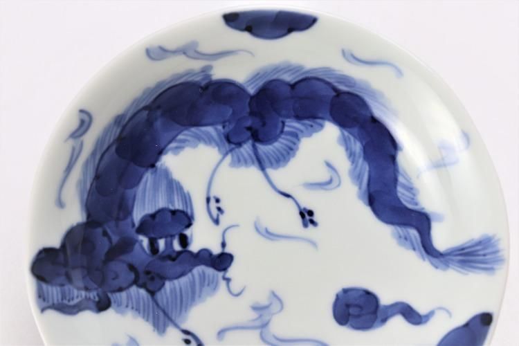 可愛いクリスマスツリーやギフトが！ そうた窯 染付龍雲 3.5寸深皿 食器