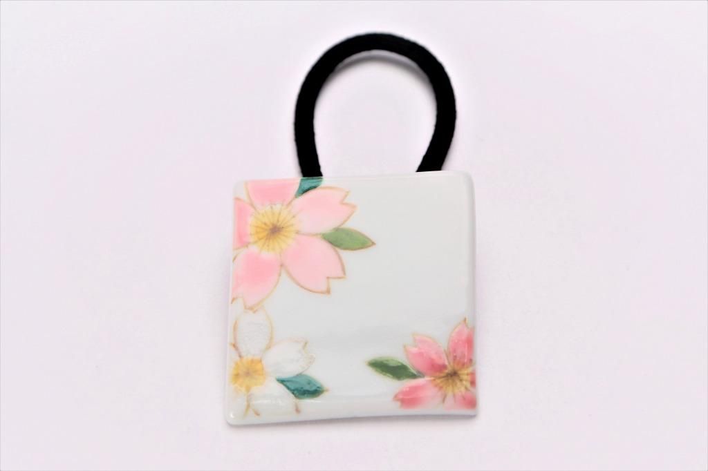 〇楽々シリーズ　ピンク桜　ヘアゴム(大)