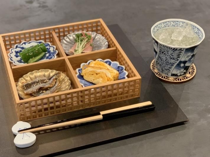 そうた窯 染付桜祥瑞 面取ロック