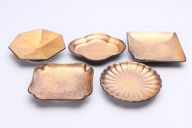 陶悦窯 黒柚子金塗り 木瓜小皿