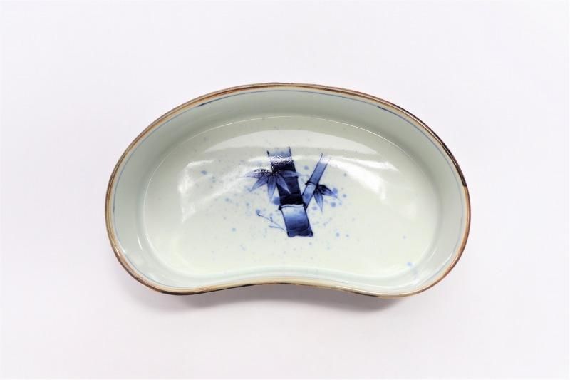 有田焼　福泉窯　蓋物　丸紋　染付 有田焼 福泉窯 染付華唐草丸紋 繭型蓋物 【小】 | ARITAYAKI STORE