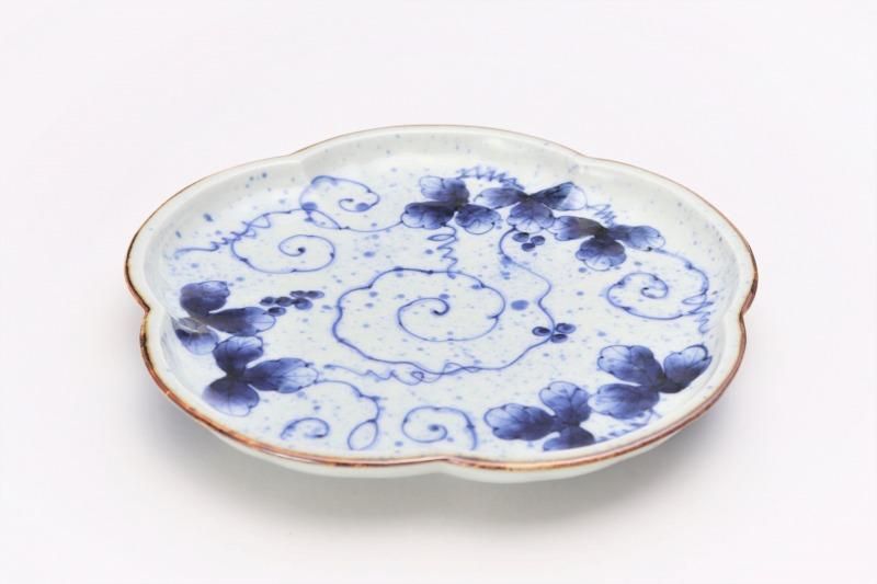 福泉窯×MARUKEIオリジナル 染付つたぶどう 花型8寸皿 福泉窯×MARUKEIオリジナル 染付つたぶどう 花型8寸皿