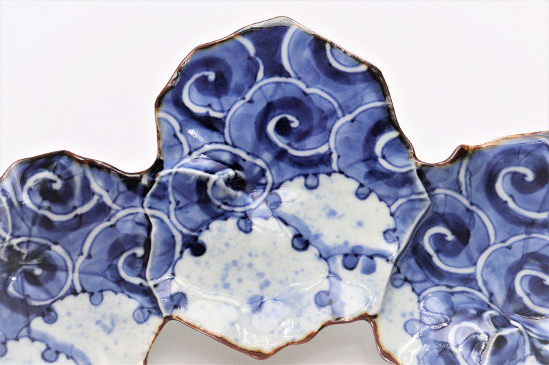 〇福泉窯×MARUKEIオリジナル　染付雪輪紋　ツワ型繋ぎ皿 画像サブ5