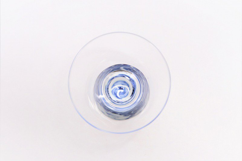 〇福泉窯×MARUKEIオリジナル　染付雪輪紋　丸型2寸グラスチョコ 画像サブ5