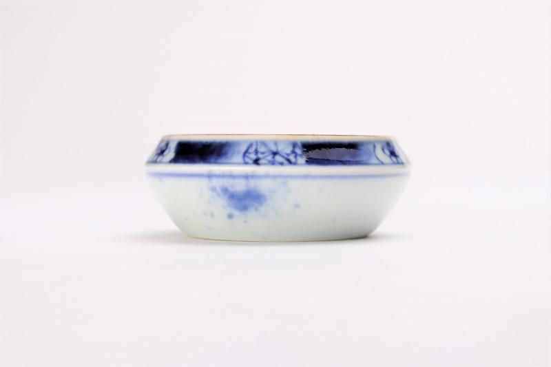 福泉窯 染付渕地紋松竹梅山水 鉄鉢型千代口