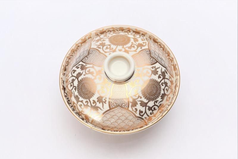 徳幸窯 錦クリーム釉金彩菊華紋4寸蓋物(5.5寸皿付) 徳幸窯 錦クリーム釉金彩菊華紋4寸蓋物(5.5寸皿付)