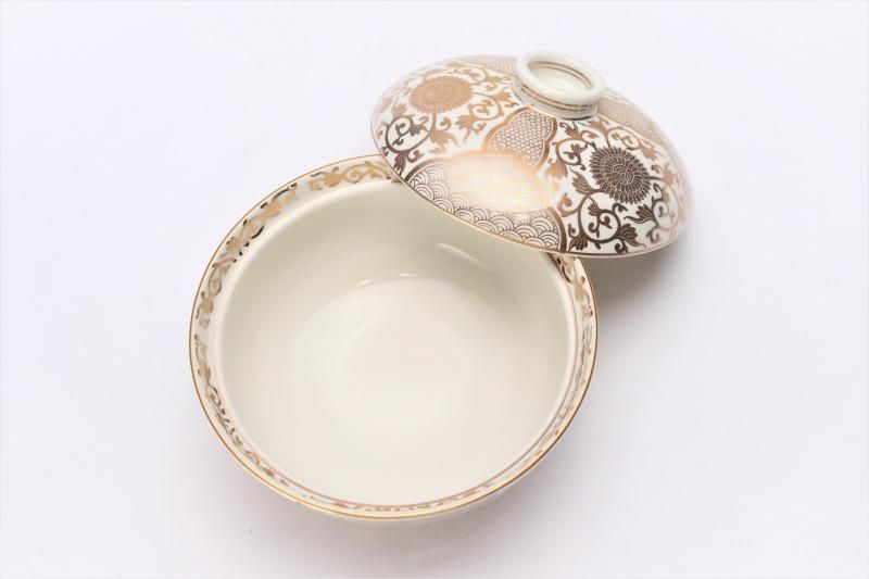 徳幸窯 錦クリーム釉金彩菊華紋4寸蓋物(5.5寸皿付) 徳幸窯 錦クリーム釉金彩菊華紋4寸蓋物(5.5寸皿付)