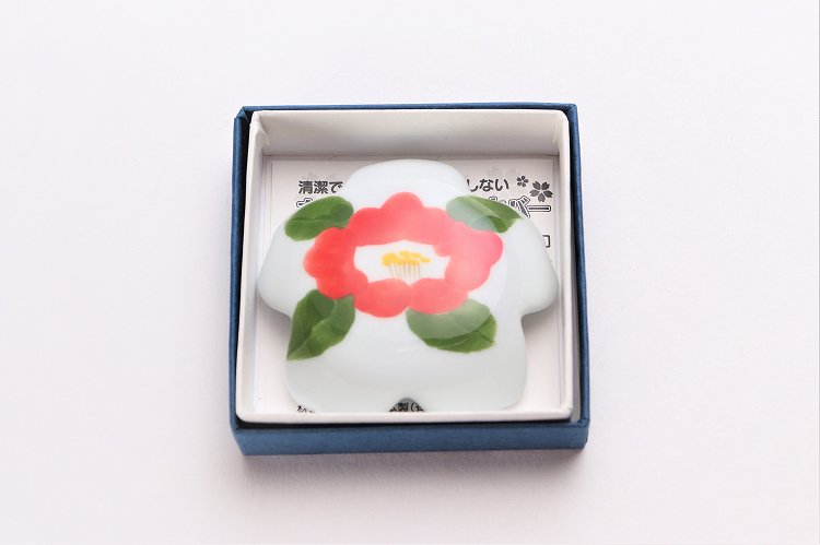 〇誕生花シリーズ　赤椿　桜型排水口カバー　(1月誕生花) 画像サブ6