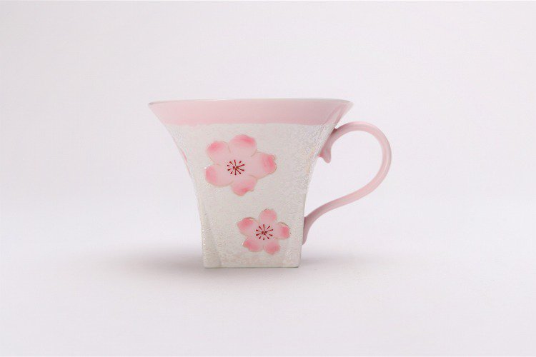 ☆田清窯　薄ピンク釉虹彩桜角コーヒー碗皿 画像サブ3