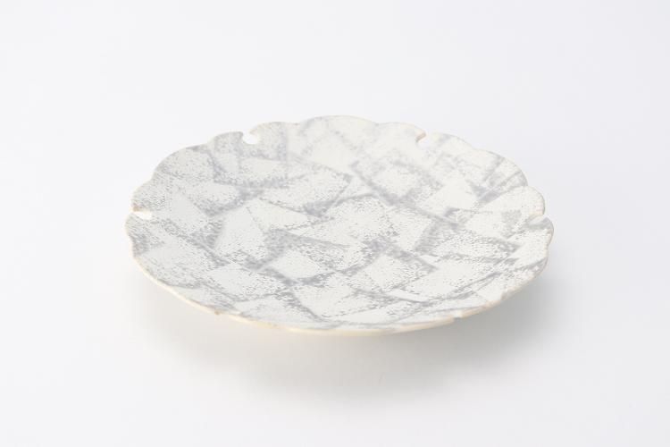 北陶 飯田雪峰 白いお皿陶器製 木箱付き 工芸品