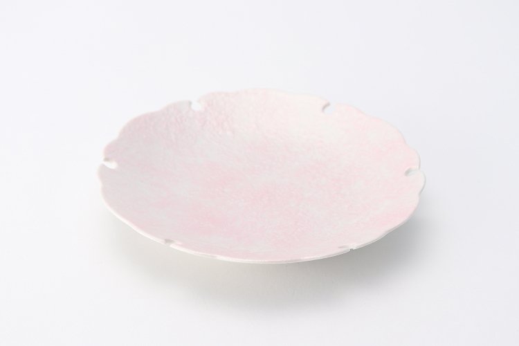 〇【オリジナル】ピンク盛叩き銀彩雪輪皿 画像メイン