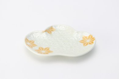 ☆幸楽窯×MARUKEIオリジナル　錦麻の葉紋様松葉形銘々皿