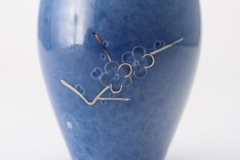 十四代今右衛門作 色絵吹墨墨はじき梅文杯