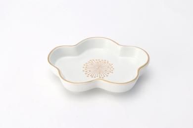 ☆MARUKEIオリジナル　　白マット渕金梅型小皿