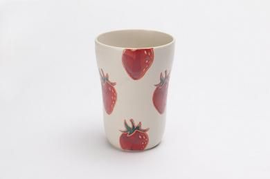 ☆菊祥陶器　フレッシュアートハイカップ　いちご