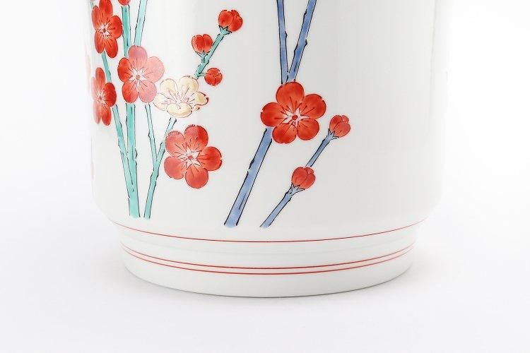 十五代柿右ェ門作 濁手 梅花文花器